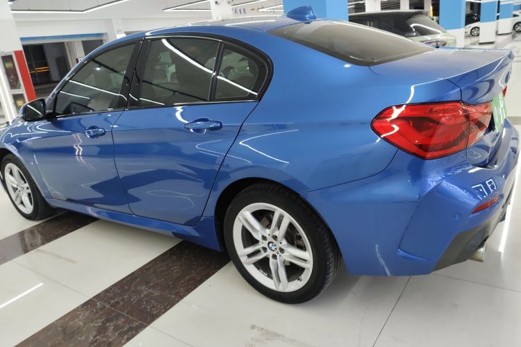 宝马1系 2020款 120i M运动套装车身外观6003