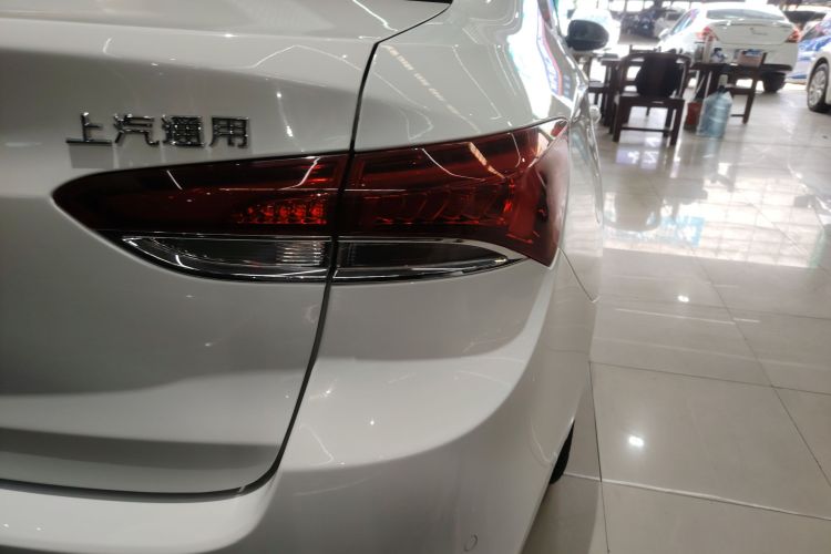 别克 英朗 2021款 1.3T 自动轻混动精英型车身外观6006