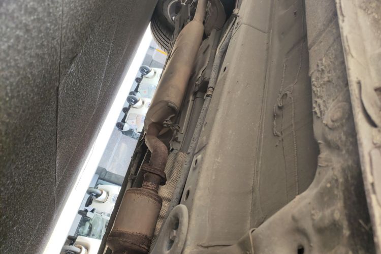 广汽传祺 传祺GS8 2017款 320T 两驱豪华智联版（七座）局部细节9001