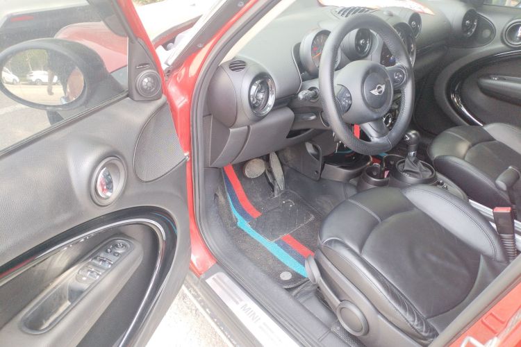 MINI Countryman 2016款 1.6T COOPER ALL4 Excitement装备控中控内饰7003