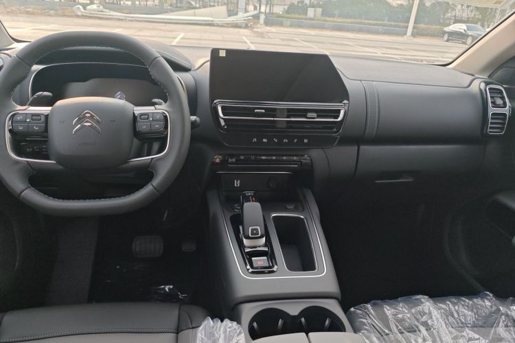雪铁龙 天逸 C5 AIRCROSS 2023款 360THP 智在版中控内饰7003