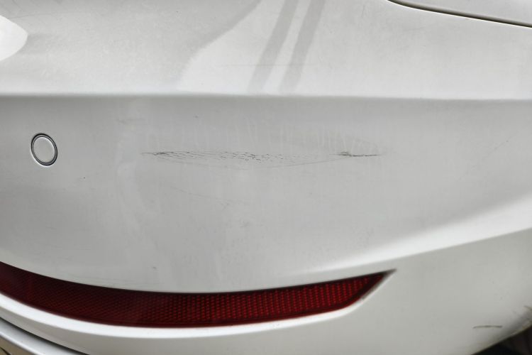 奥迪A4L 2018款 30周年年型 30 TFSI 进取型局部细节9003