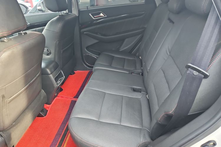 猎豹汽车 猎豹CS10 2015款 2.0T 手动至尊型中控内饰7001