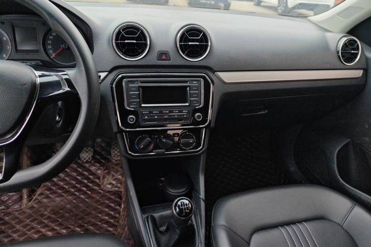 大众 捷达 2017款 1.5L 手动舒适型局部细节9003