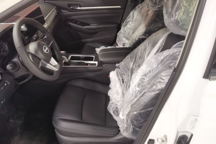 日产 天籁 2022款 2.0L XL-TLS 悦享版中控内饰7001