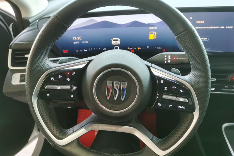 别克 君越 2023款 28T 越尊版中控内饰7004