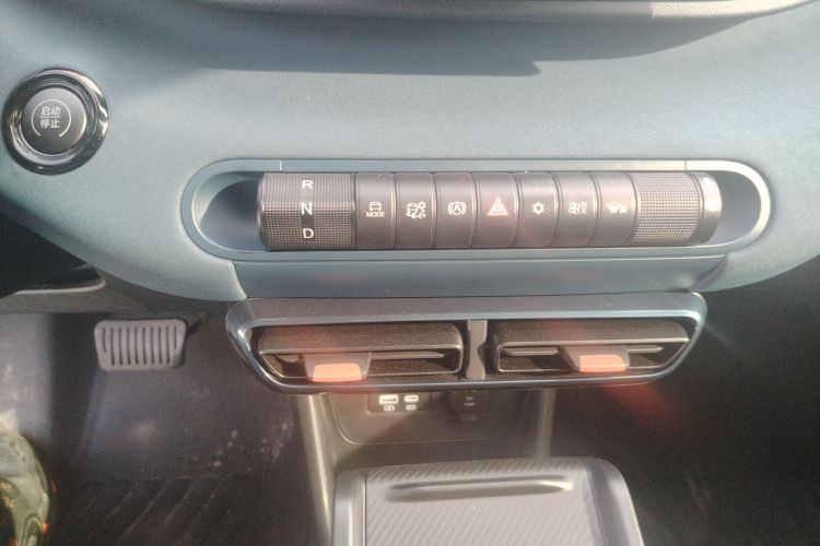 比亚迪 海鸥 2025款 305km 自由版局部细节18