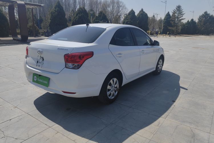 现代 瑞纳 2017款 1.4L 手动焕新版 国VI车身外观6006