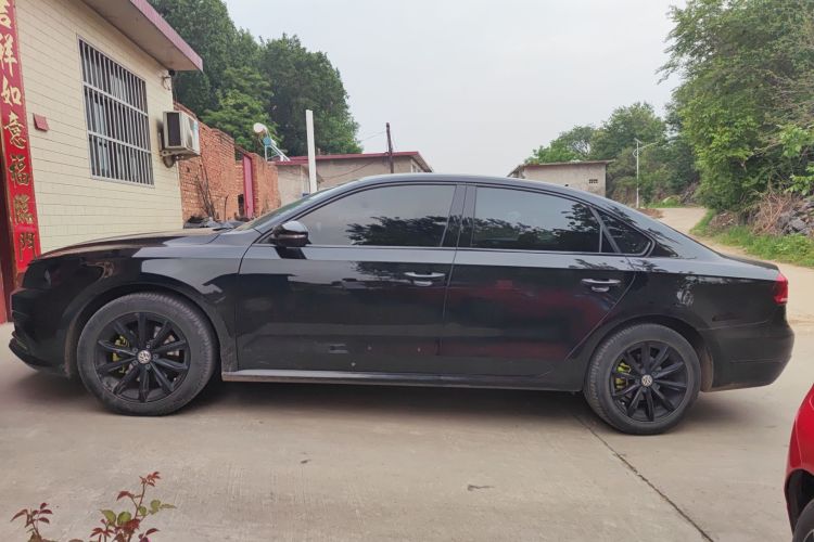 大众 帕萨特 2017款 330TSI DSG尊荣版车身外观6005