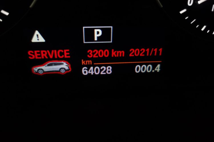 宝马X1 2019款 sDrive18Li 时尚型中控内饰15