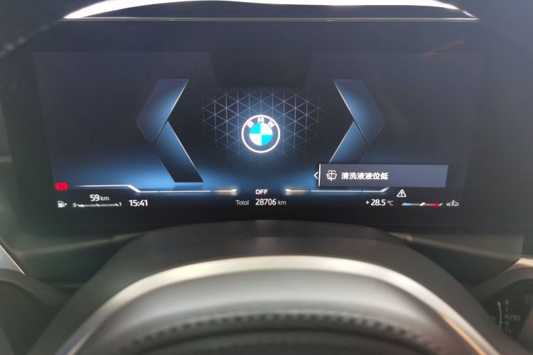 宝马3系 2023款 325Li M运动套装中控内饰15