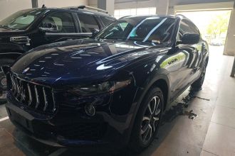 玛莎拉蒂 Levante 2016款 3.0T 标准型