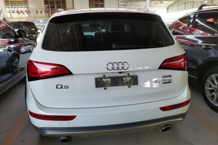 奥迪Q5 2017款 Plus 40 TFSI 技术型车身外观6004