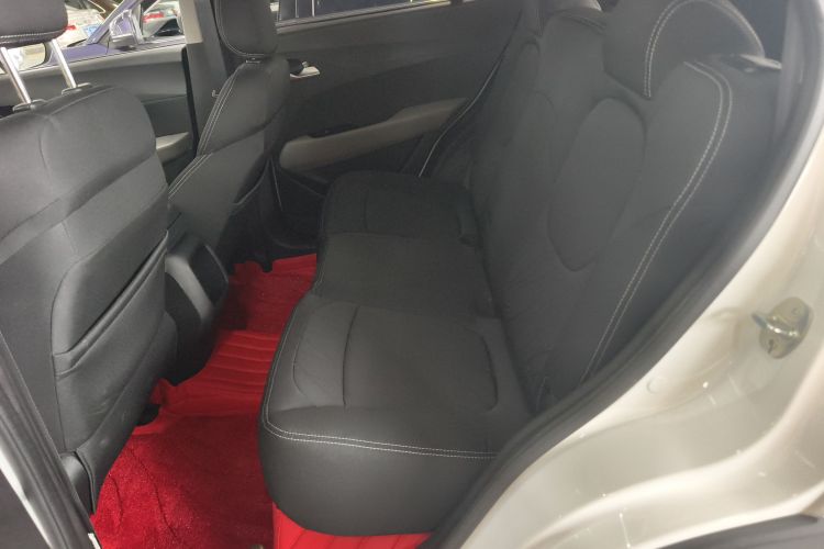 宝骏510 2021款 1.5L 手动劲享型中控内饰7001