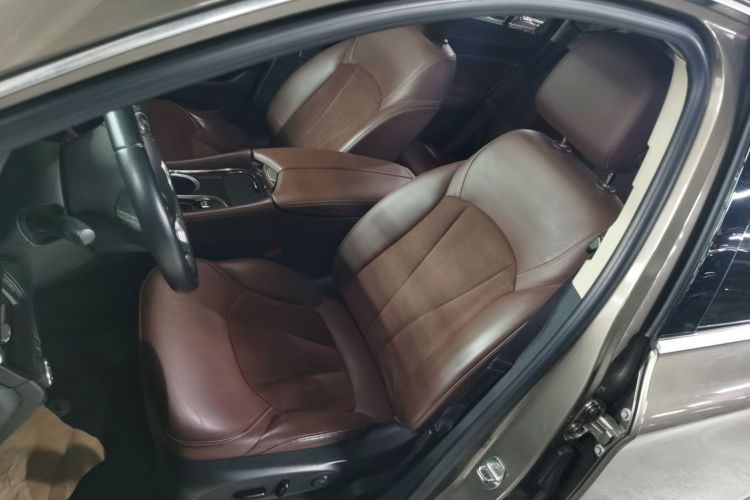 别克 昂科威 2018款 20T 两驱精英型局部细节19