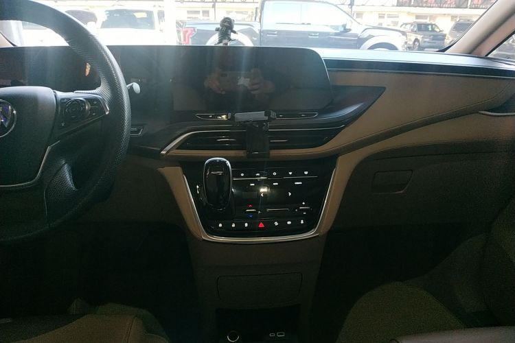 别克GL8 2021款 ES陆尊 653T 尊享型局部细节16