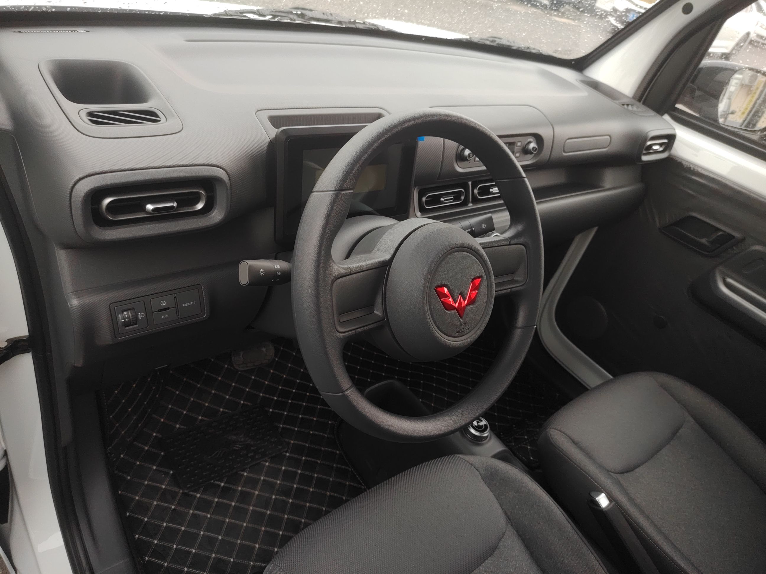 五菱汽车 五菱之光新能源 2025款 标准型