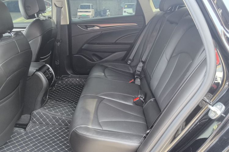 别克 君越 2018款 20T 精英型中控内饰7001