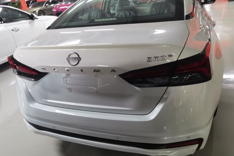 日产 天籁 2022款 2.0L XL-TLS 悦享版车身外观6004