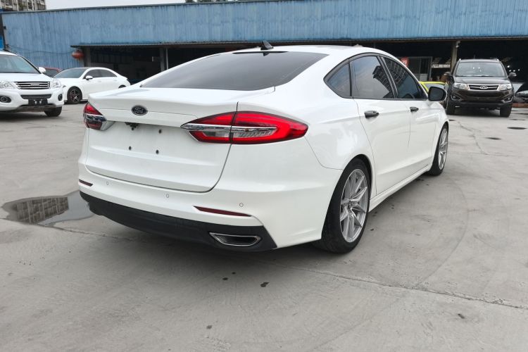 福特 蒙迪欧 2018款 EcoBoost 200 智控时尚型 国VI车身外观6003