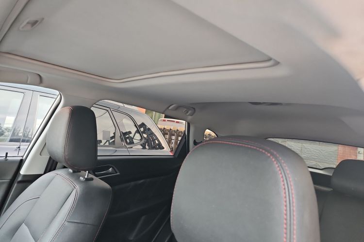 猎豹汽车 猎豹CS10 2015款 2.0T 手动至尊型局部细节22