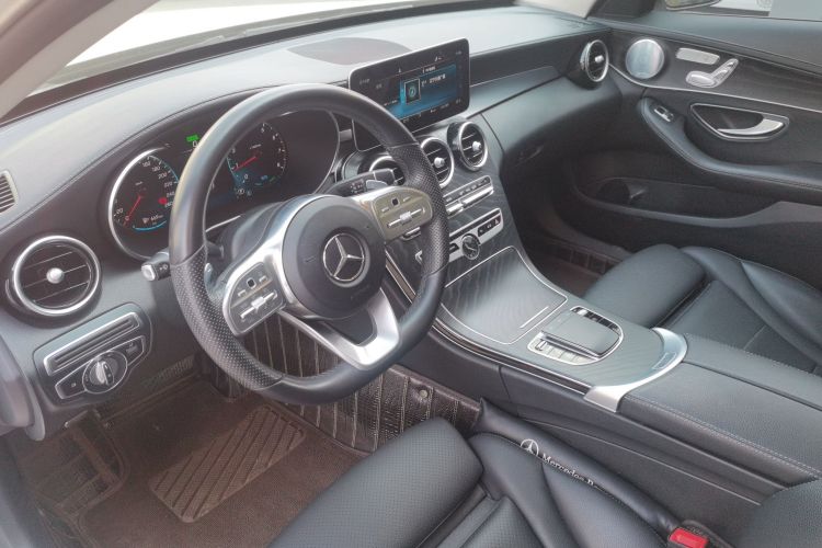 奔驰C级 2021款 C 260 L 运动星耀臻藏版中控内饰7012