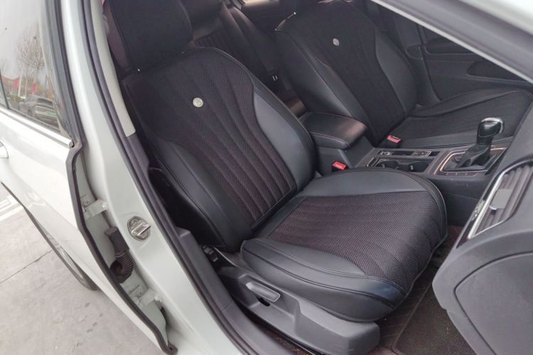 大众 高尔夫 2016款 1.6L 自动舒适型中控内饰7007
