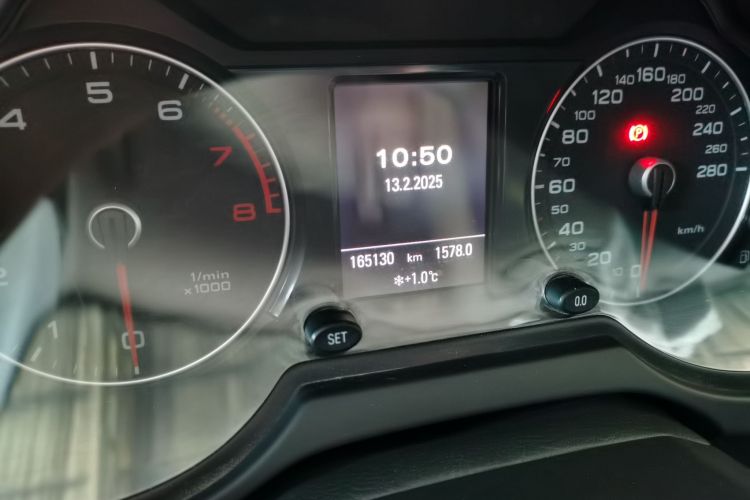 奥迪Q5 2017款 Plus 40 TFSI 技术型中控内饰15