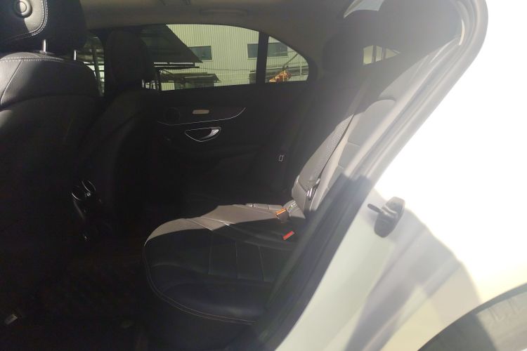 奔驰C级 2021款 C 200 L 时尚型运动版中控内饰7001