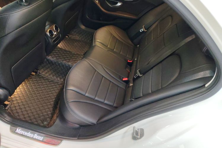 奔驰C级 2020款 改款 C 200 L 时尚型运动版中控内饰7002