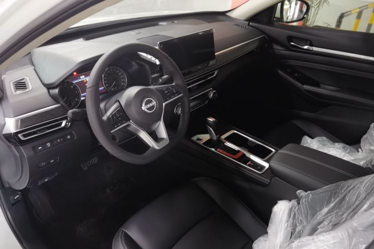 日产 天籁 2022款 2.0L XL-TLS 悦享版中控内饰7002