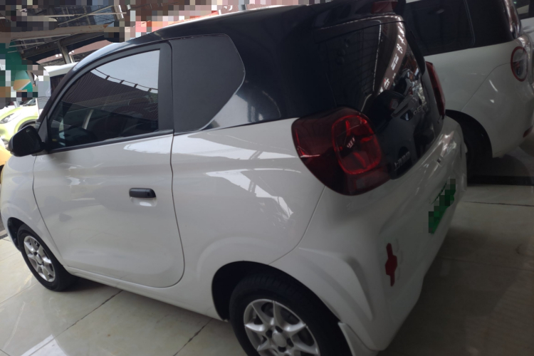 荣威 科莱威CLEVER 2022款 311km元气啵啵版车身外观6005