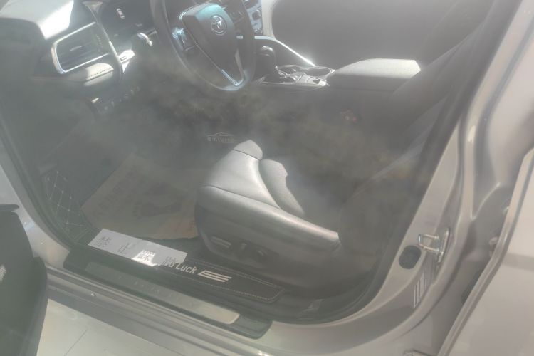 丰田 凯美瑞 2021款 2.5G 豪华版局部细节19