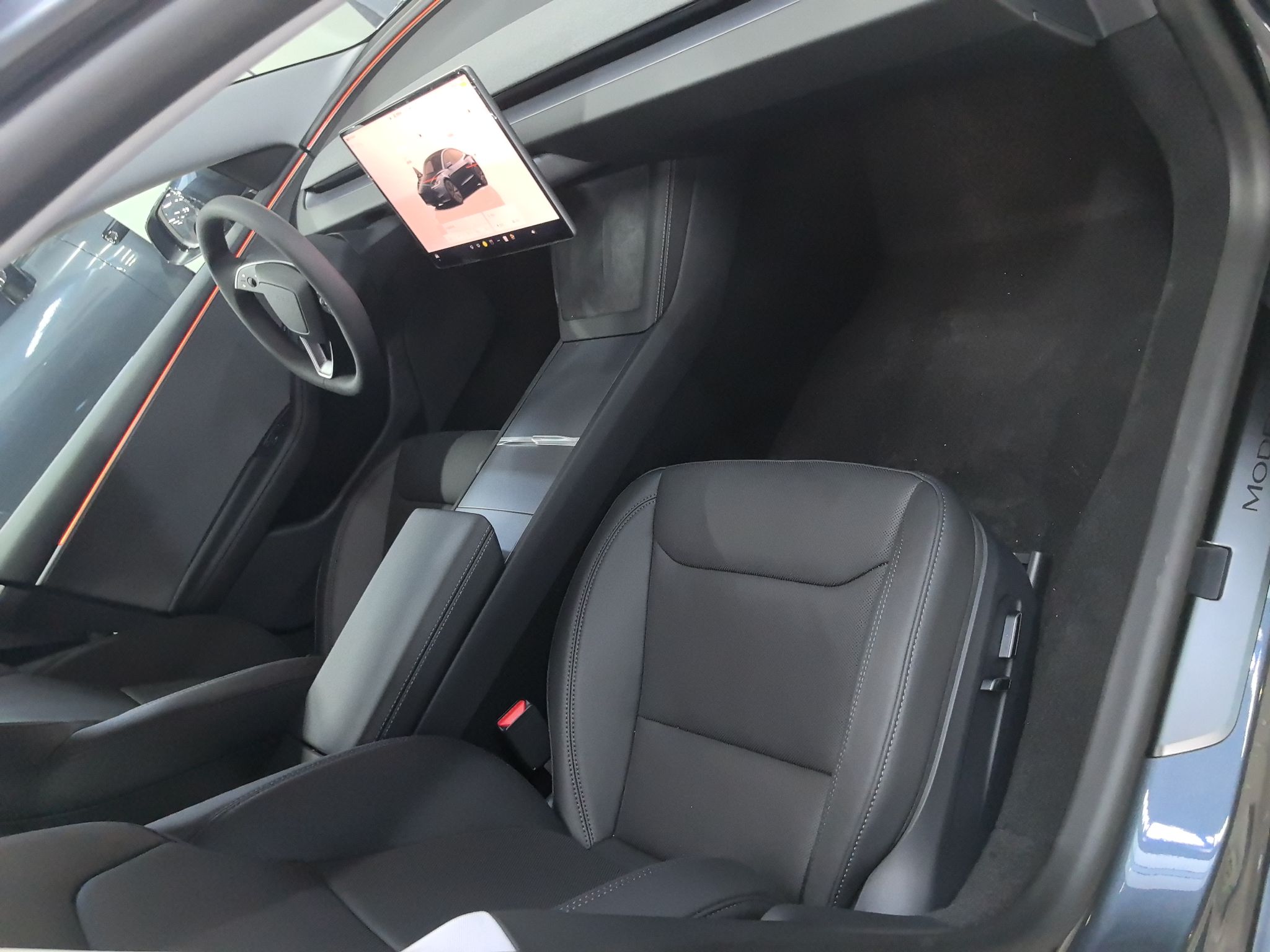 特斯拉 Model 3 2025款 后轮驱动版