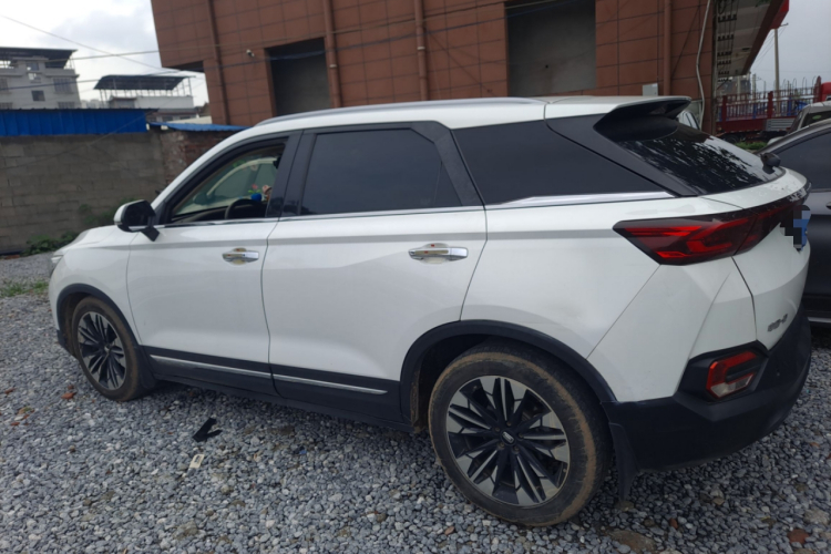 奔腾T77 2019款 230 TID 自动豪华型 国VI车身外观6005