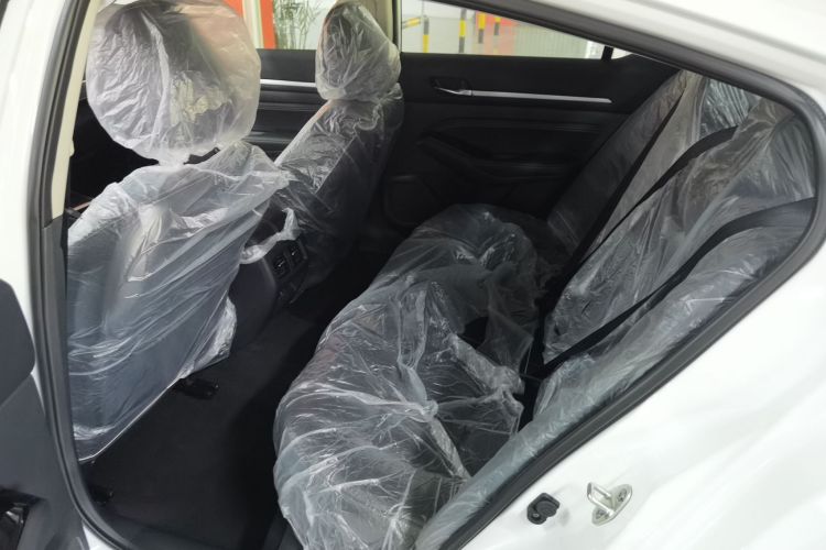 日产 天籁 2022款 2.0L XL-TLS 悦享版中控内饰7003