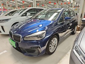 宝马2系旅行车 2019款 218i 领先型
