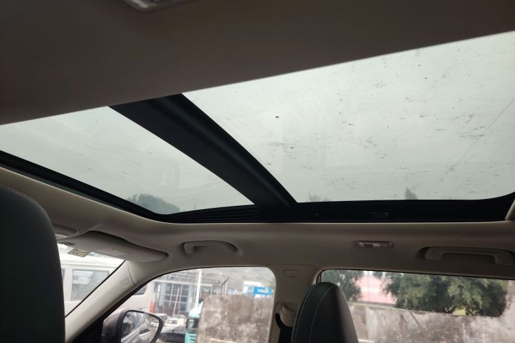 吉利汽车 博越 2018款 2.0L 手动两驱智雅型中控内饰7004