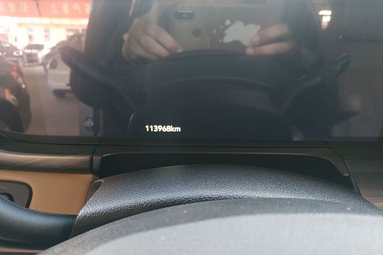 别克GL8 2021款 ES陆尊 653T 尊享型中控内饰15