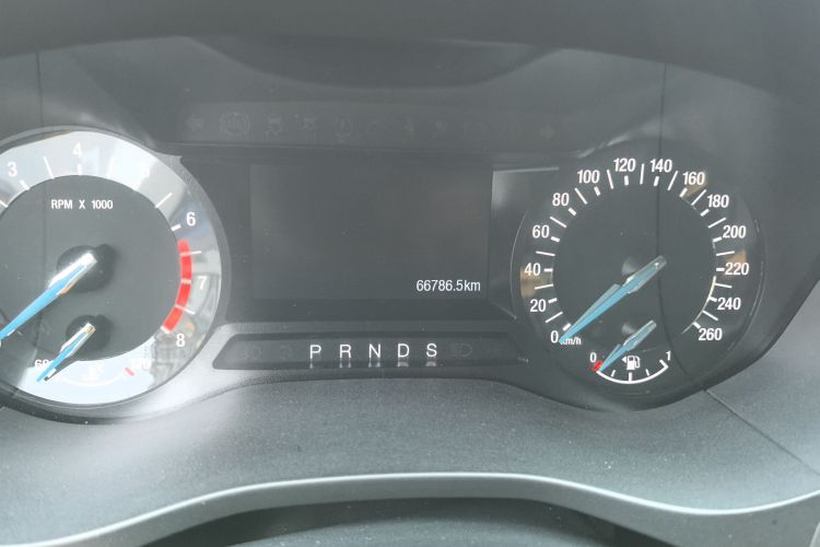 福特 蒙迪欧 2018款 EcoBoost 200 智控时尚型 国VI中控内饰15