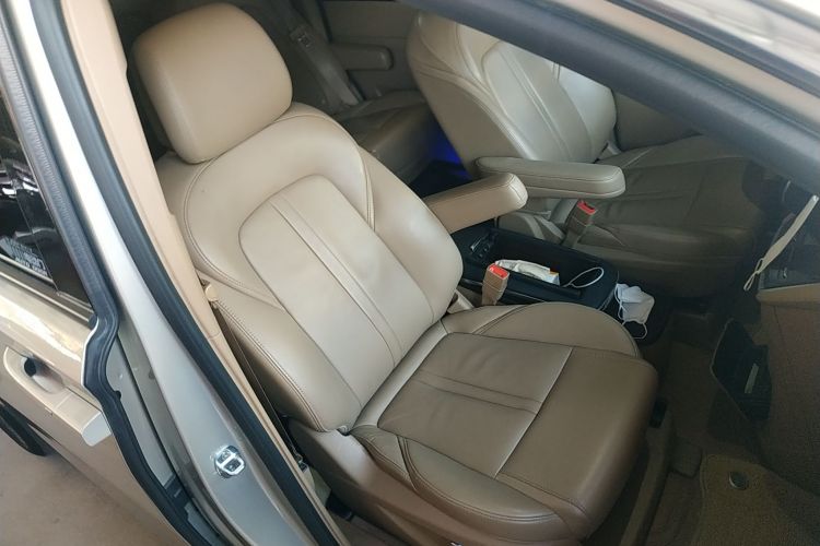 别克GL8 2021款 ES陆尊 653T 尊享型局部细节41