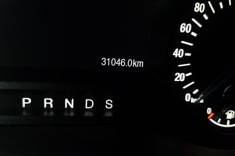 福特 蒙迪欧 2020款 EcoBoost 180 时尚型中控内饰15