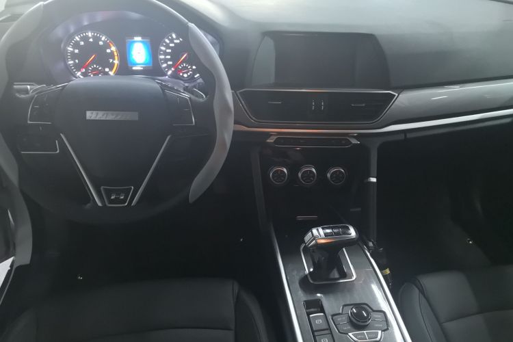 哈弗H6 2019款 运动版 1.5T 自动两驱精英型 国VI中控内饰7003