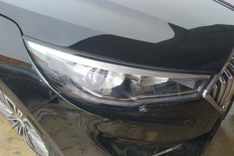 红旗H5 2022款 经典款 改款 1.5T DCT旗韵版车身外观6007