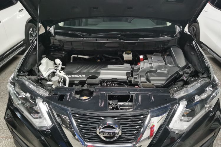 日产 奇骏 2021款 2.0L CVT 2WD XL ITS舒适纪念版局部细节24