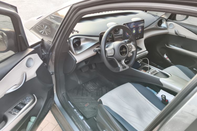 比亚迪 海豚 2023款 420km 时尚版中控内饰7002