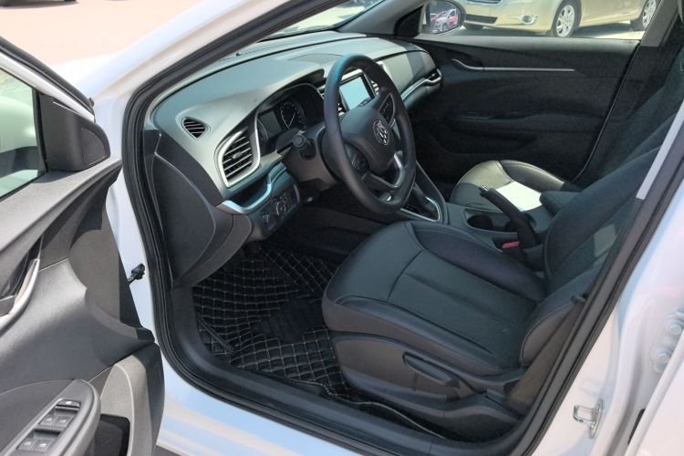 别克 英朗 2021款 改款 1.3T 自动轻混动精英型局部细节19