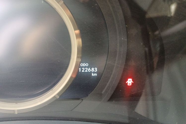 雷克萨斯IS 2013款 250 F SPORT中控内饰15