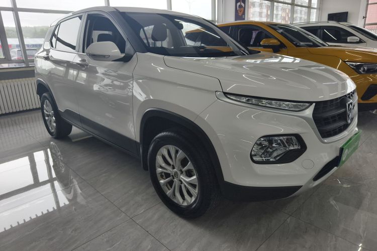 宝骏510 2021款 1.5L 手动劲享型车身外观6002