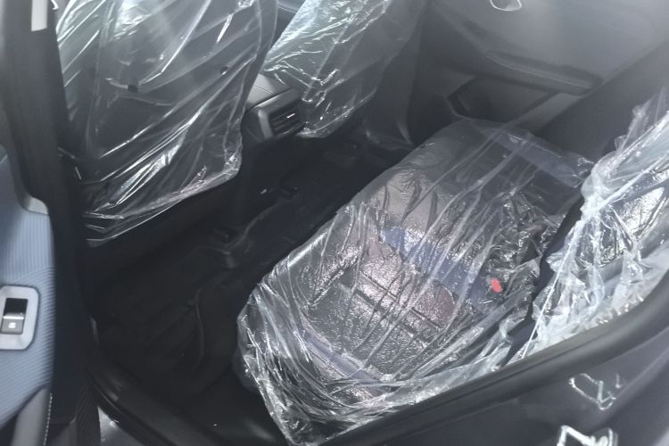 广汽传祺 传祺GS3 2023款 影速 270T 劲享版中控内饰7001